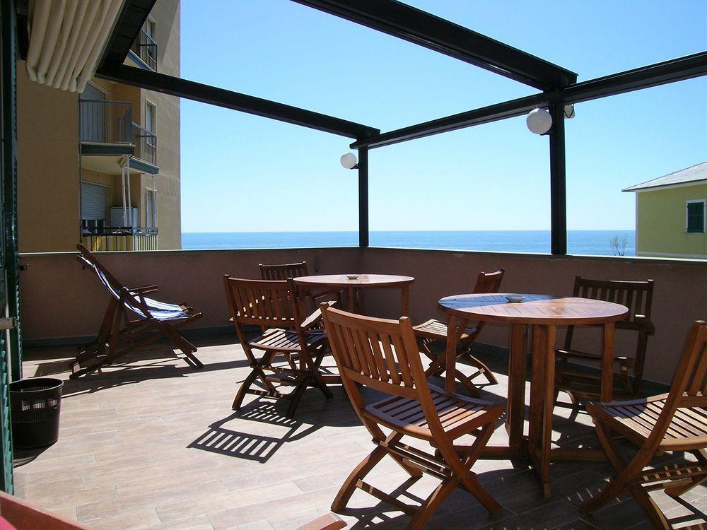 Albergo La Marina B&B дева Марина Экстерьер фото