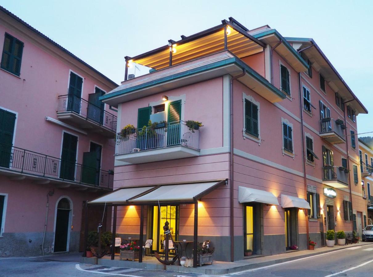 Albergo La Marina B&B дева Марина Экстерьер фото